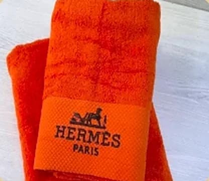 Hermes sochiq (ona-bola) — Sochiqlar